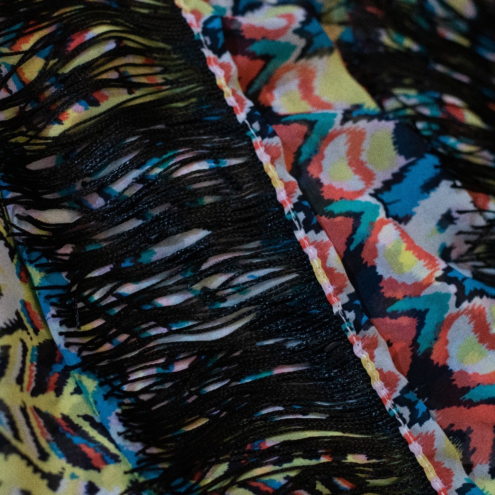 David and Young Vibrant Kimono Shawl Bikini Cover